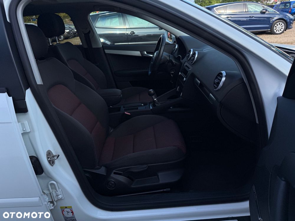 Audi A3 Sportback 1.8T FSI Attraction - 21