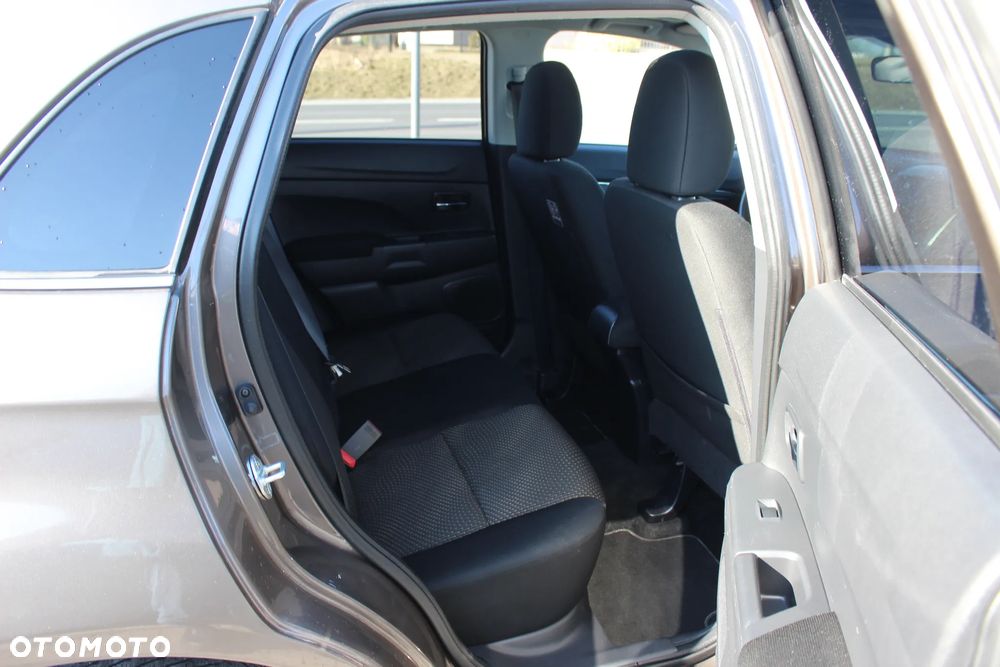 Mitsubishi ASX 1.6 2WD Edition II - 8