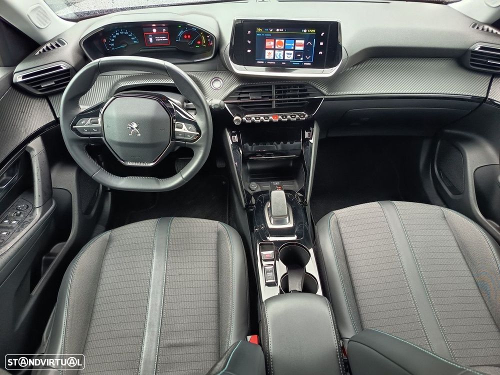 Peugeot e-2008 50 kWh Allure - 17