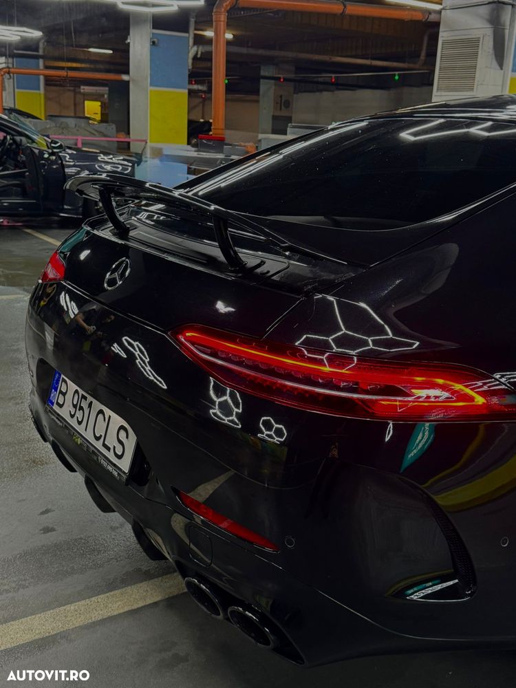 Mercedes-Benz AMG GT - 4