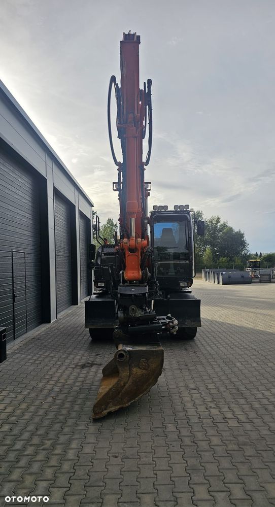 Hitachi ZX140W-5B - 8