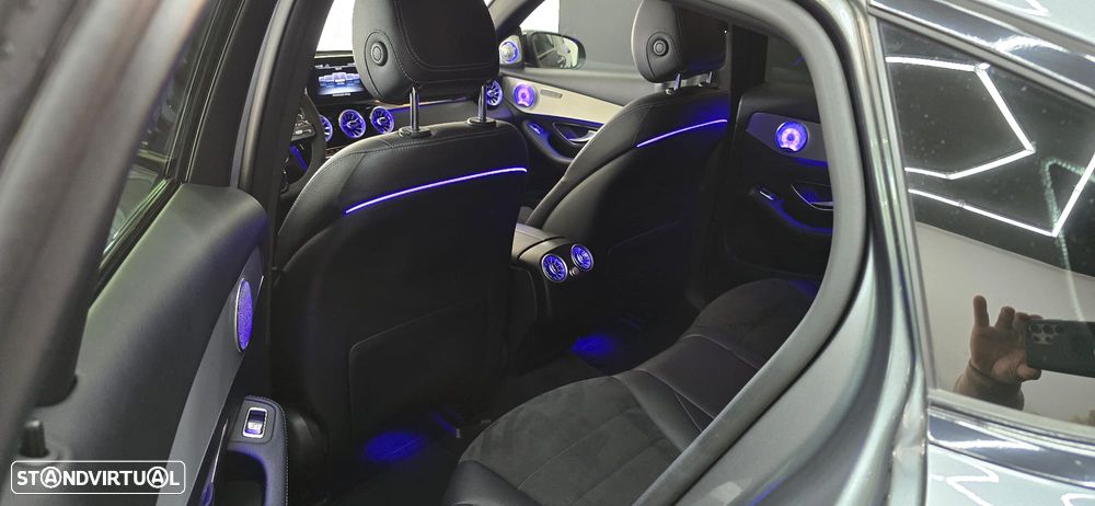Mercedes-Benz GLC 220 d 4Matic 9G-TRONIC AMG Line - 46