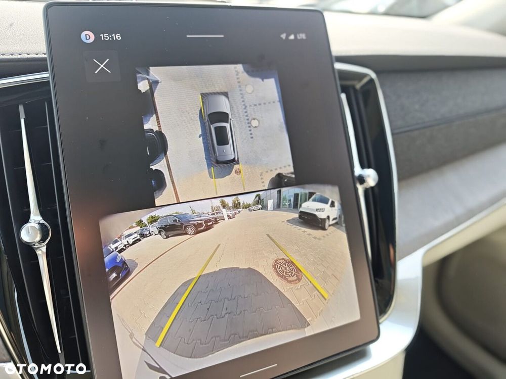Volvo XC 90 - 16