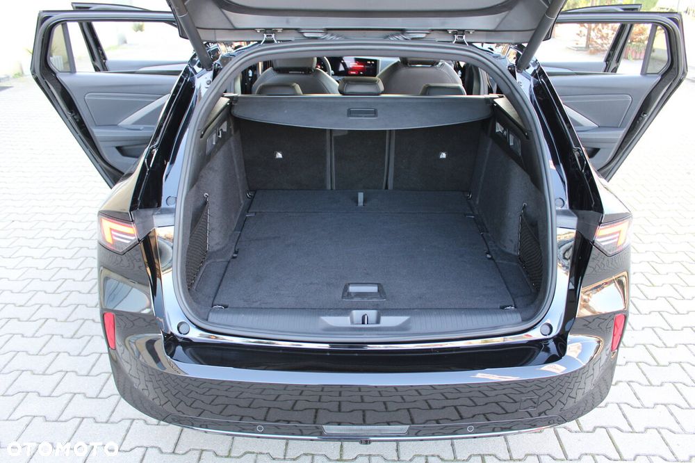 Opel Astra 1.2 Turbo Automatik GS - 28