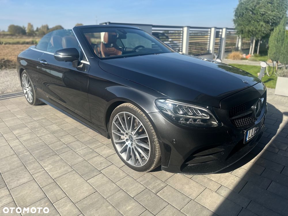 Mercedes-Benz Klasa C 300 9G-TRONIC - 4
