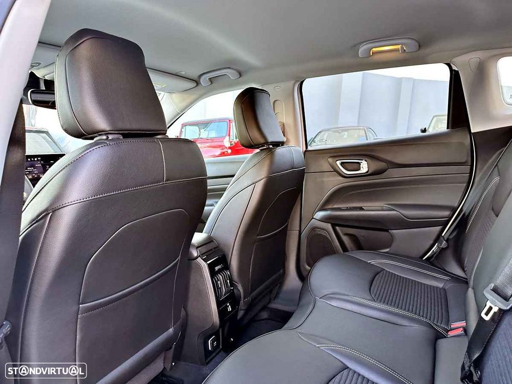 Jeep Compass 1.3 TG Limited - 35