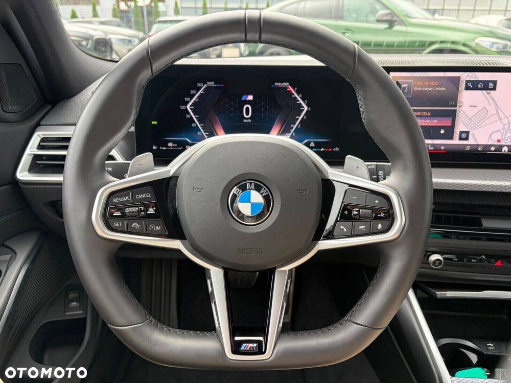 BMW Seria 3 330i xDrive M Sport sport - 19