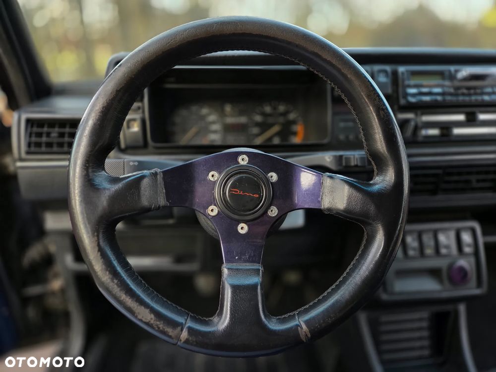 Volkswagen Golf 1.8 - 8