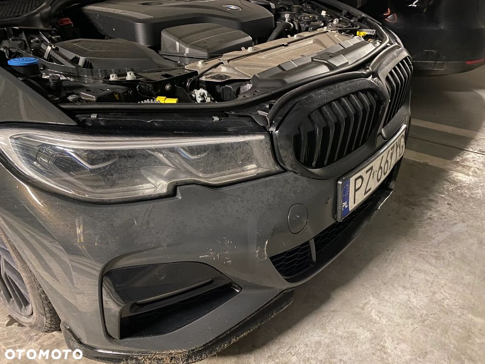 BMW Seria 3 330i xDrive M Sport sport - 40