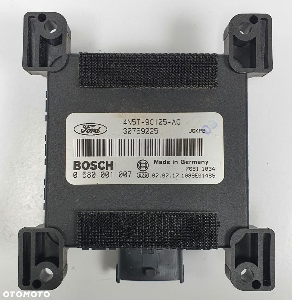 MODUŁ POMPY PALIWA VOLVO V50 30769225 4N5T-9C105-AG - 3