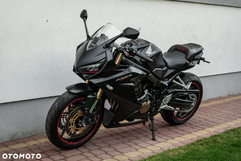Honda CBR - 6