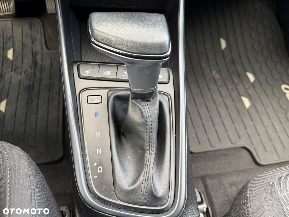 Hyundai i20 - 21