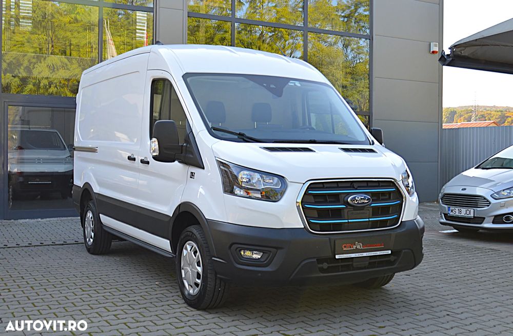 Ford E-TRANSIT L2H2 198KW - 3