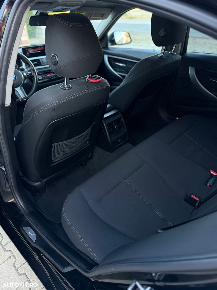 BMW Seria 3 - 12
