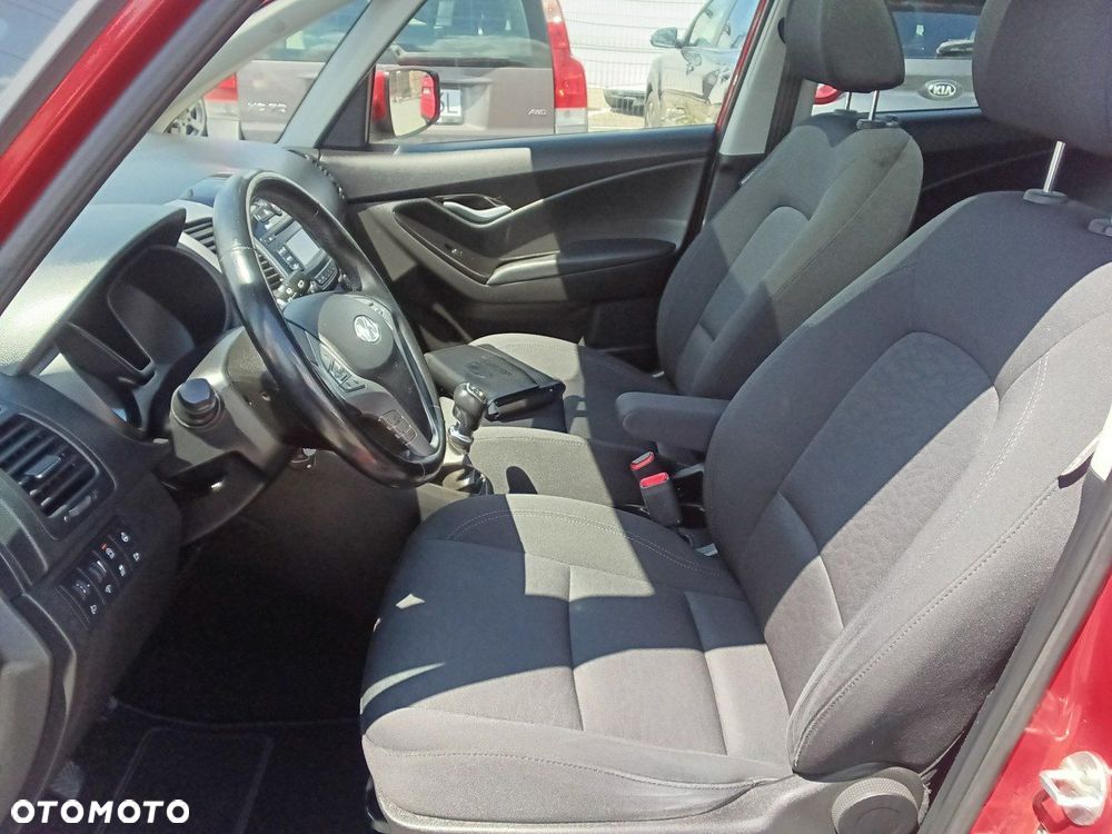 Hyundai ix20 - 16
