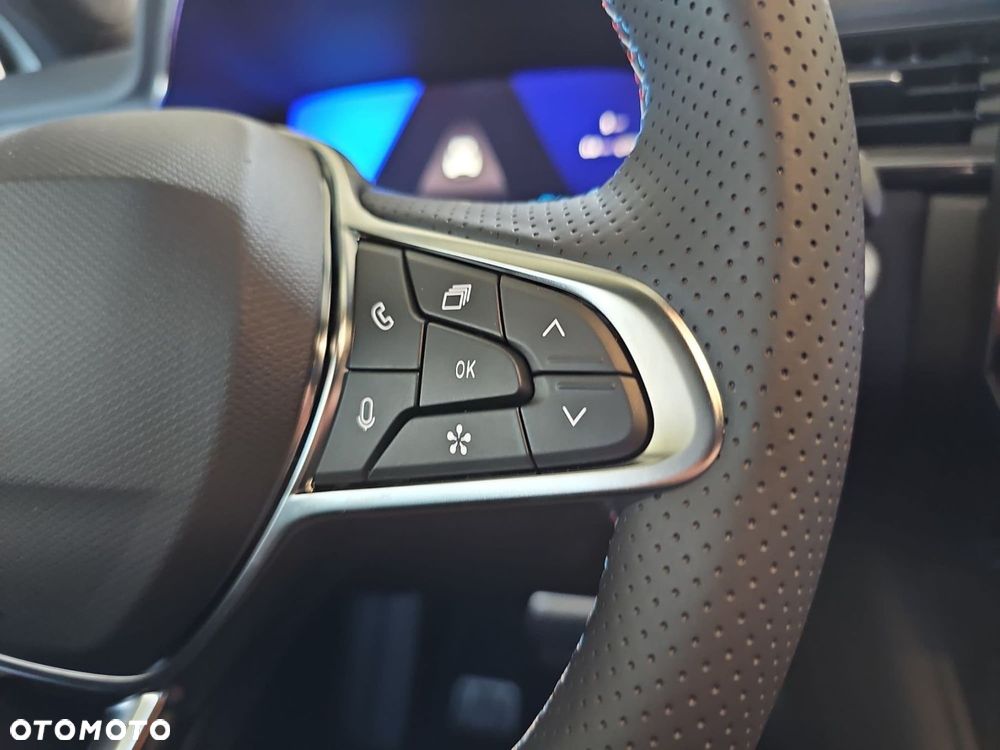 Renault Symbioz - 13