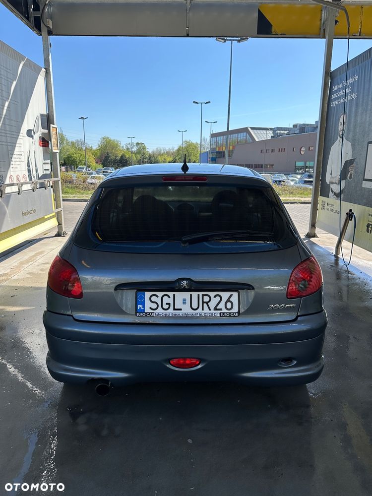 Peugeot 206 - 6