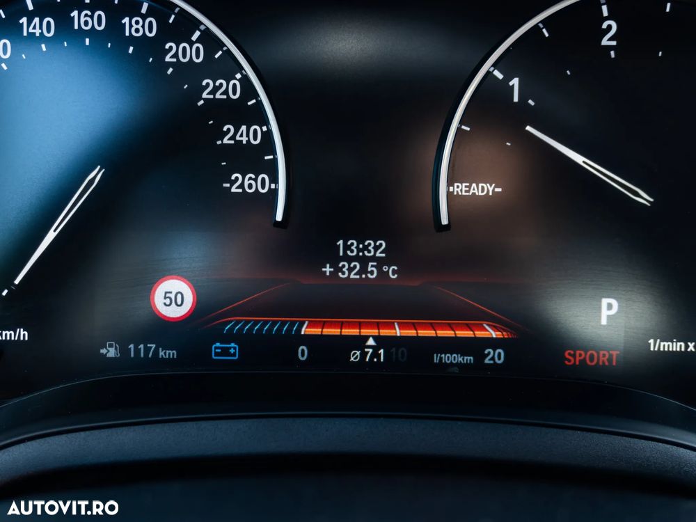BMW Seria 3 318d Aut. Advantage - 34