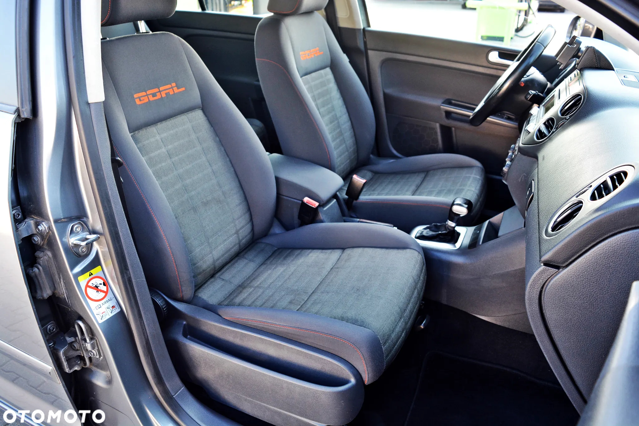 Volkswagen Golf Plus 1.9 TDI DSG Goal - 7
