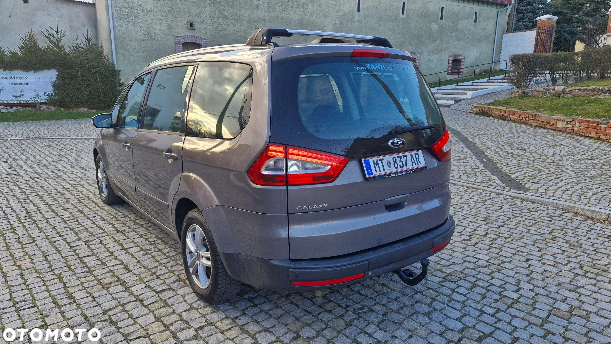 Ford Galaxy 2.0 TDCi Ghia - 9