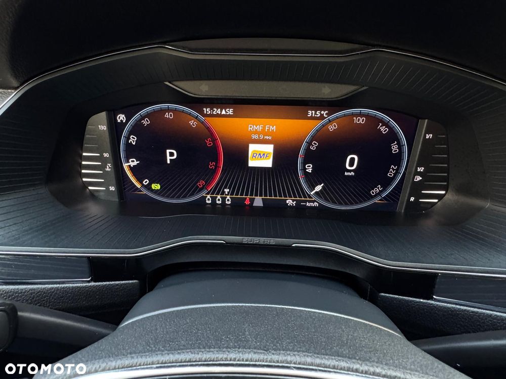 Skoda Superb 2.0 TDI SCR Style DSG - 18