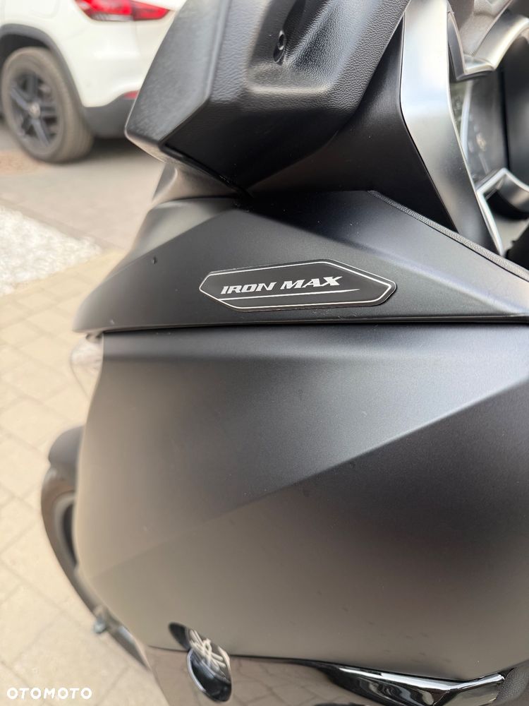 Yamaha X-max - 9
