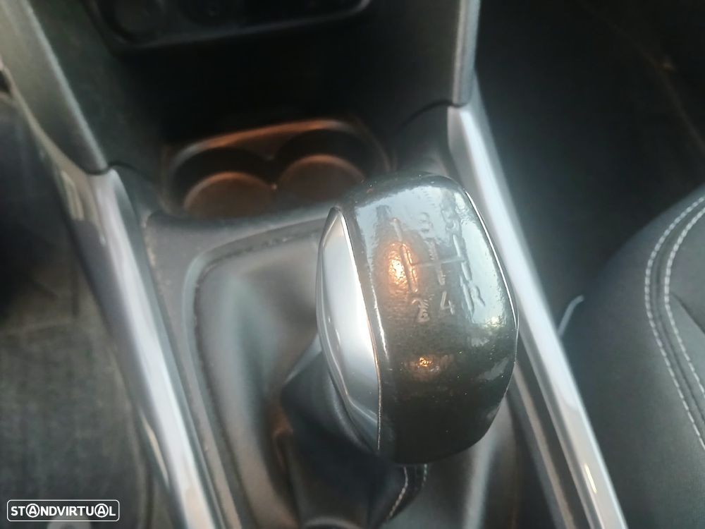 Peugeot 2008 1.2 PureTech Style - 22