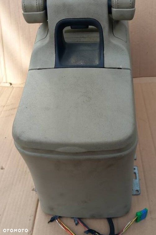 Renault Scenic II 2  podłokietnik - 9