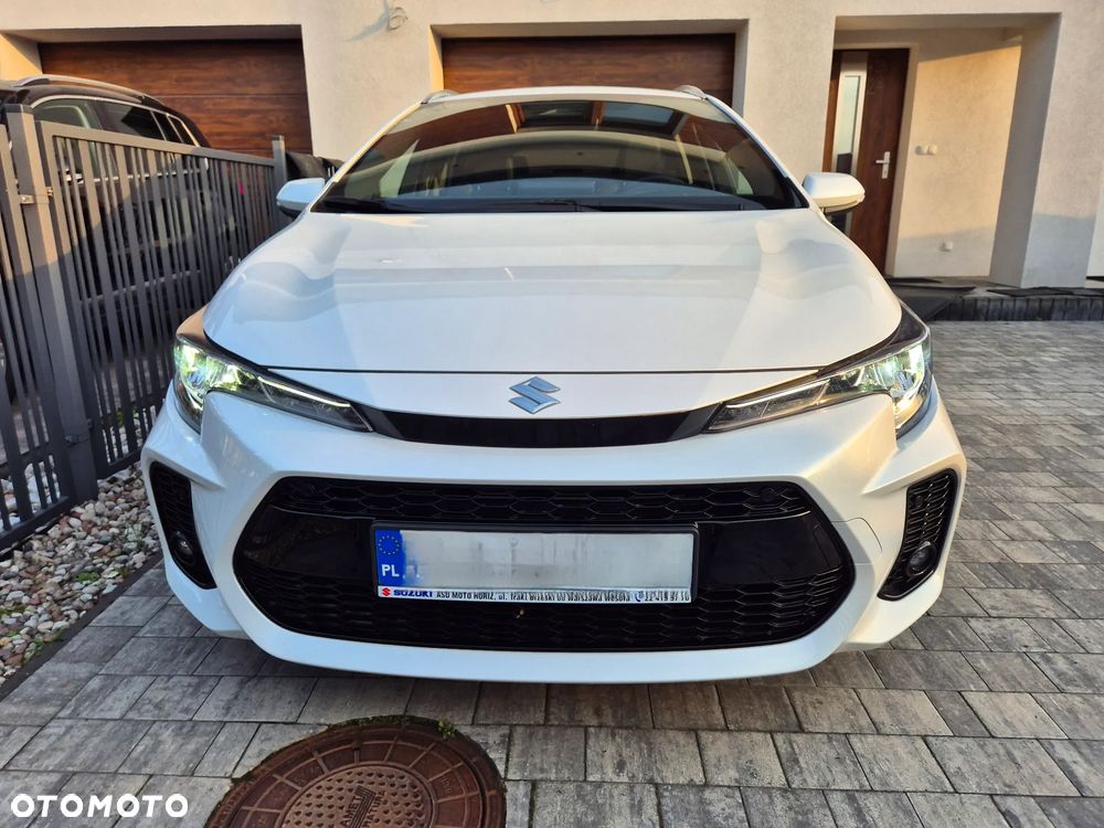 Suzuki Swace 1.8 Hybrid Premium Plus CVT - 37