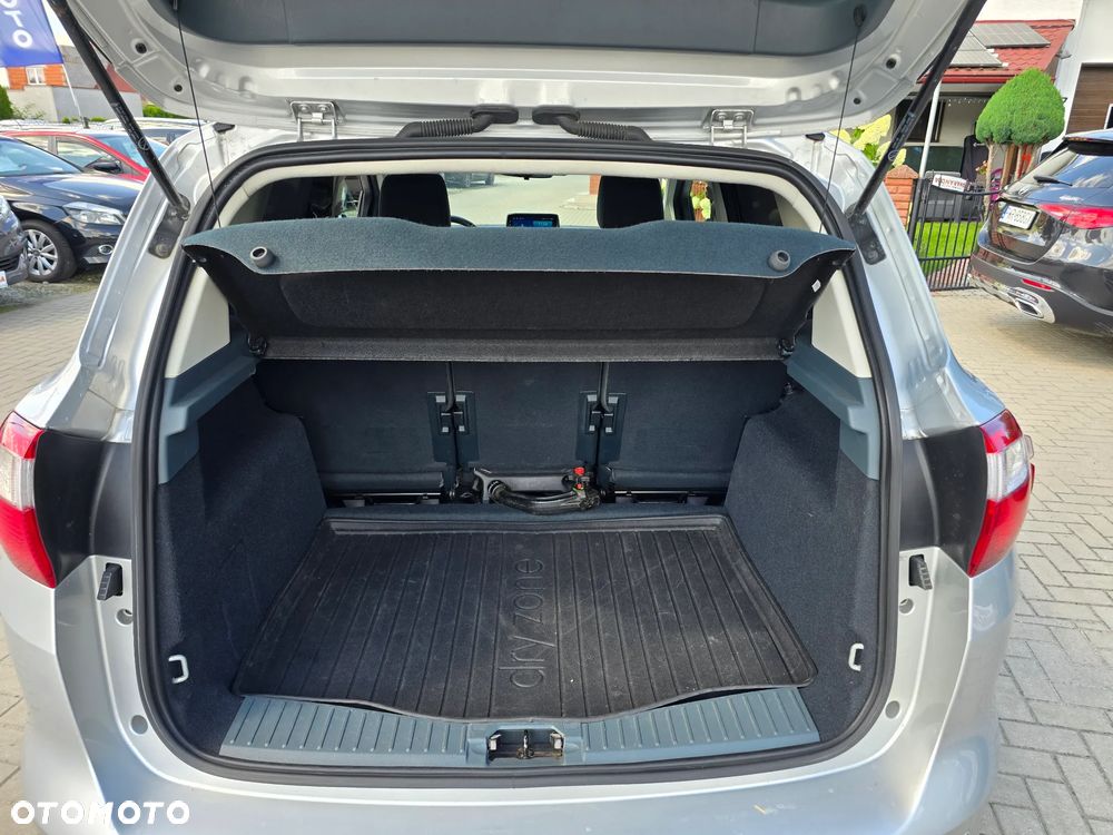 Ford C-MAX - 19