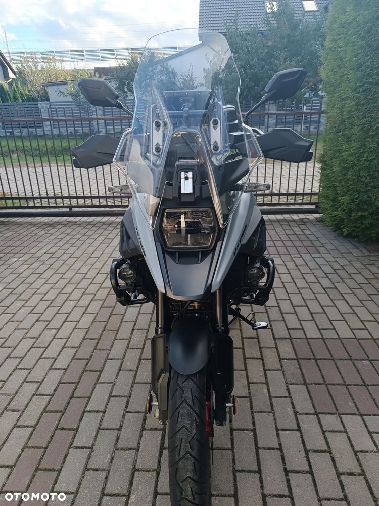 Suzuki DL - 6