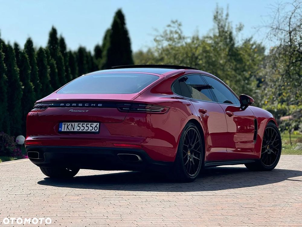 Porsche Panamera 4 - 28