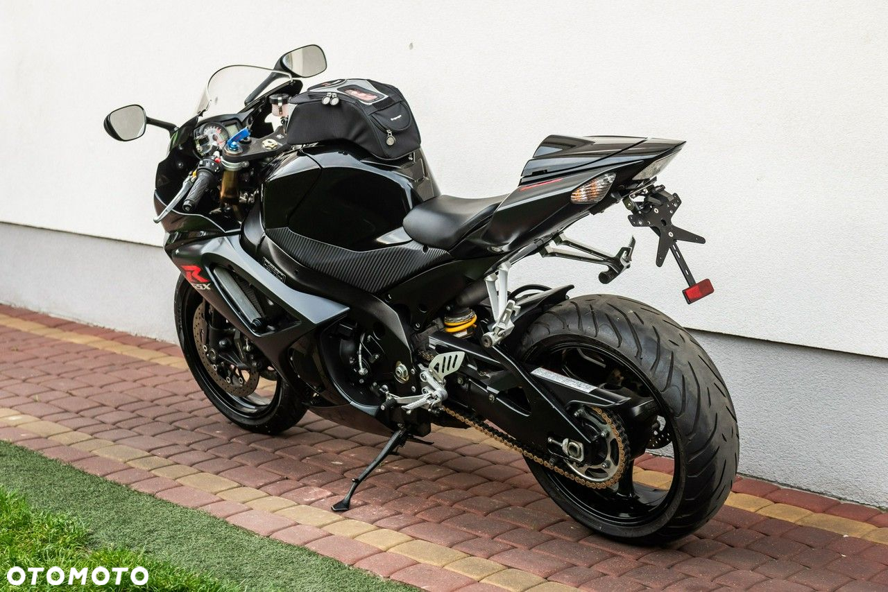 Suzuki GSX-R - 4