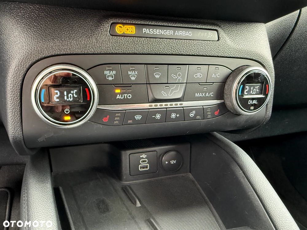 Ford Kuga 2.0 EcoBlue 4x4 COOL&CONNECT - 29