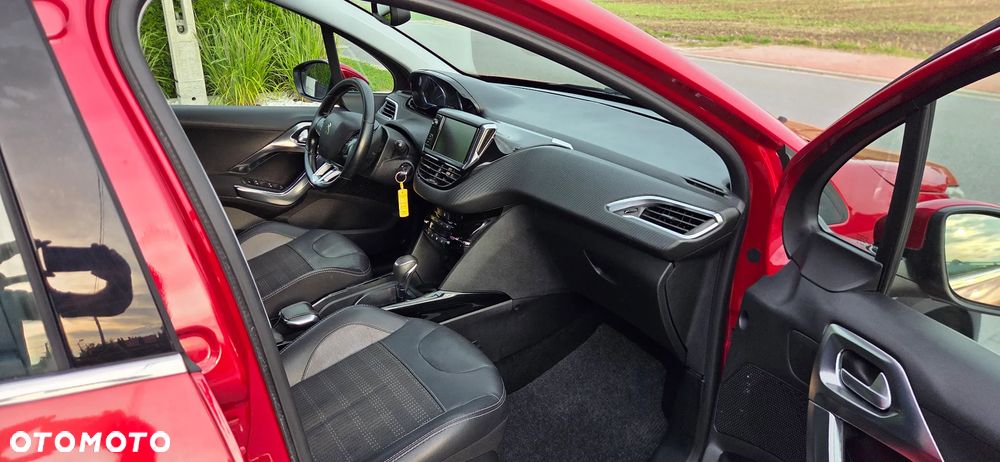 Peugeot 2008 - 9