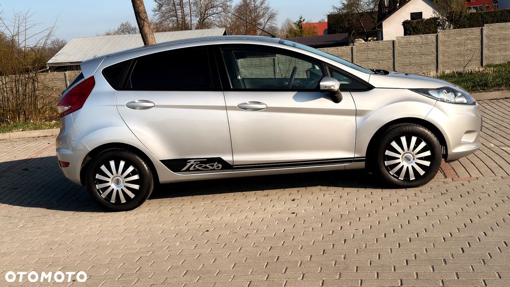 Ford Fiesta 1.25 Titanium - 22