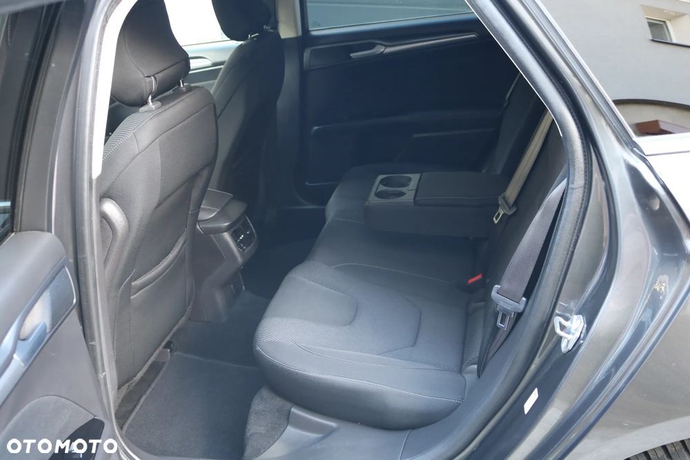 Ford Mondeo 2.0 TDCi Start-Stopp Titanium - 11
