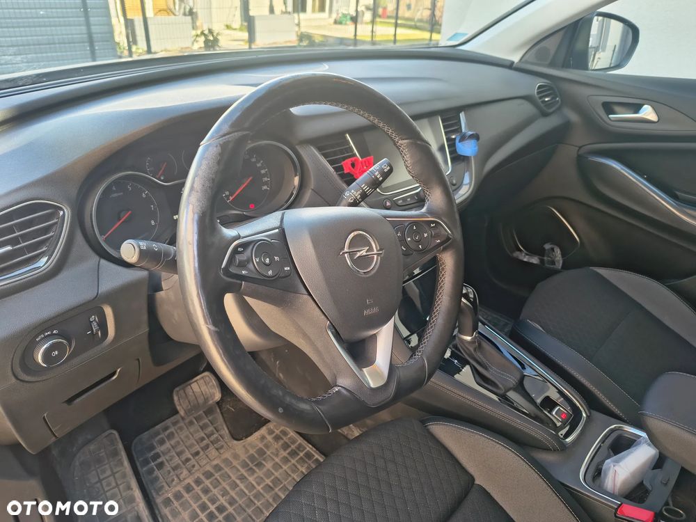 Opel Grandland X 1.6 T Elite S&S - 4