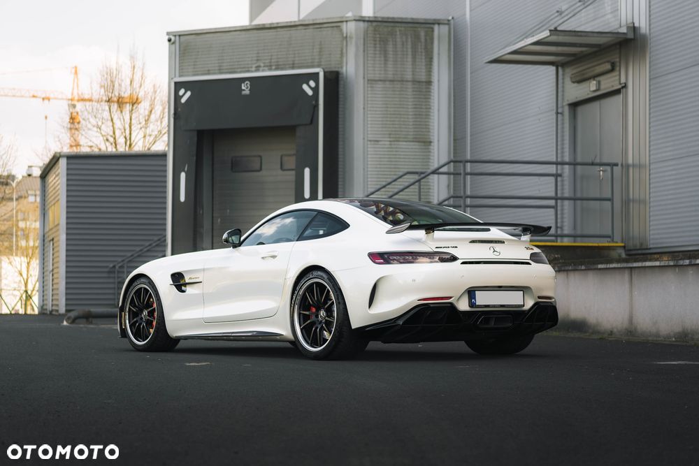 Mercedes-Benz AMG GT - 5