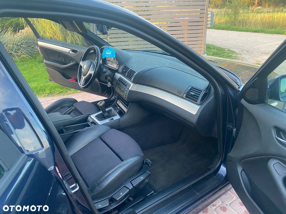 BMW Seria 3 318i - 13