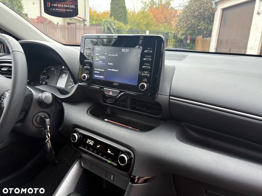 Toyota Yaris Hybrid 1.5 Comfort - 19