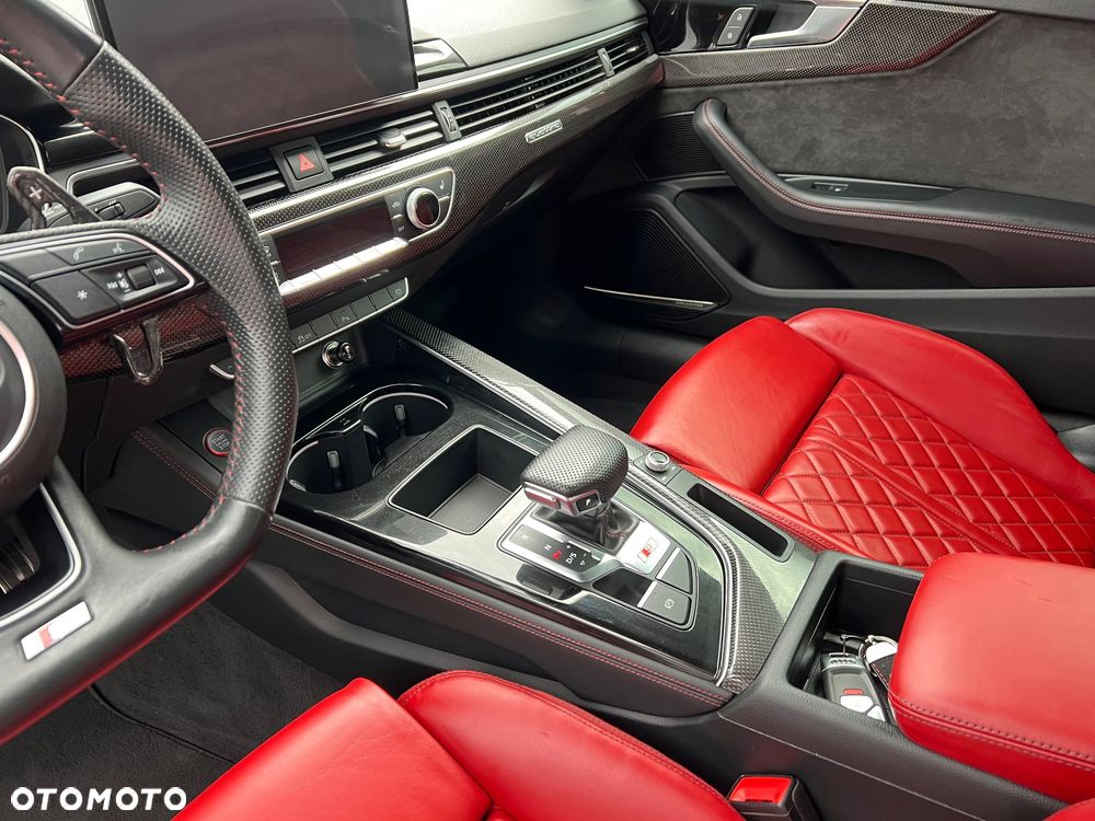 Audi S5 Coupé - 12