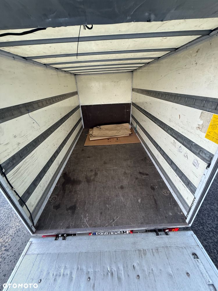 Mercedes-Benz SPRINTER - 14