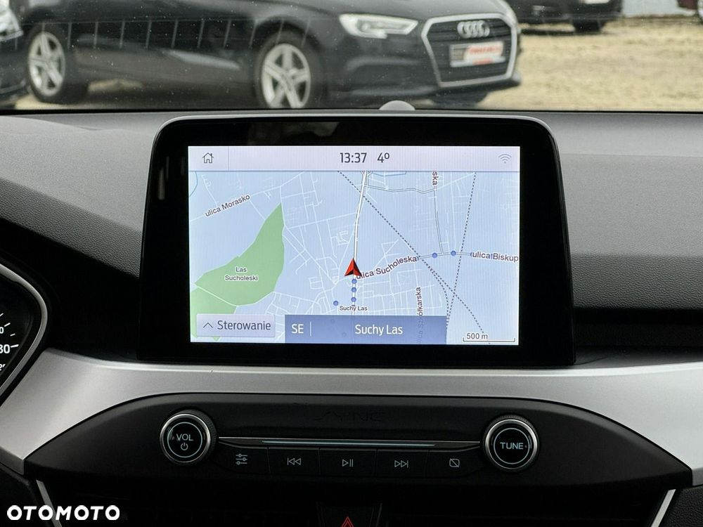 Ford Focus - 36