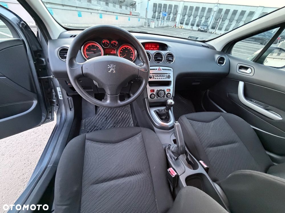 Peugeot 308 1.6 Trendy - 19