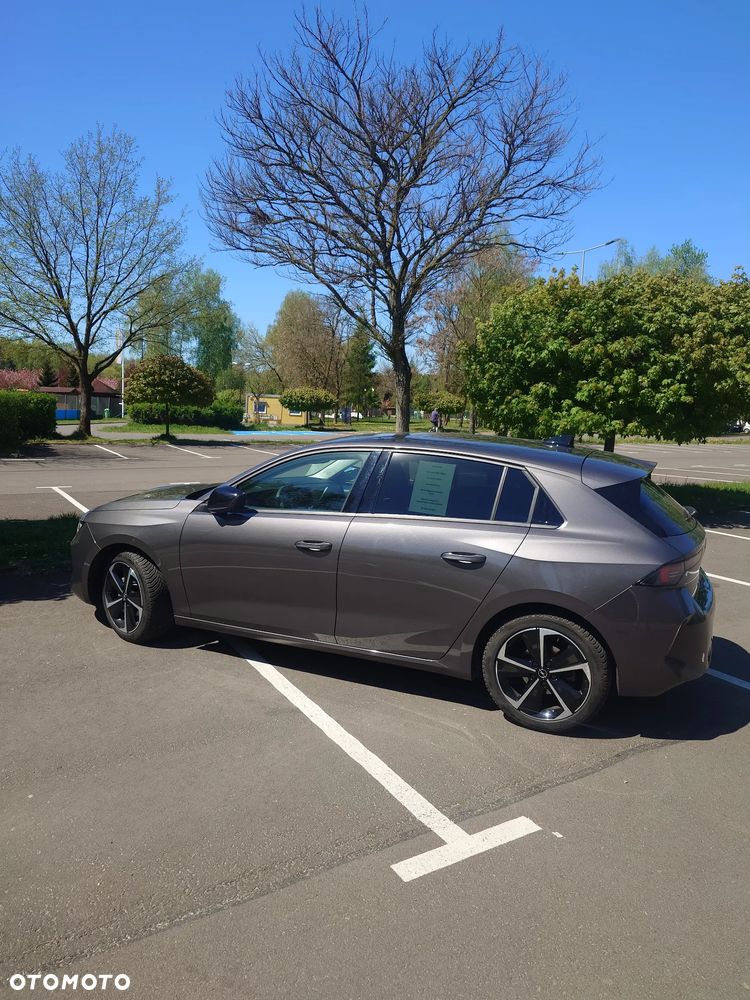Opel Astra 1.2 T Elegance S&S - 22