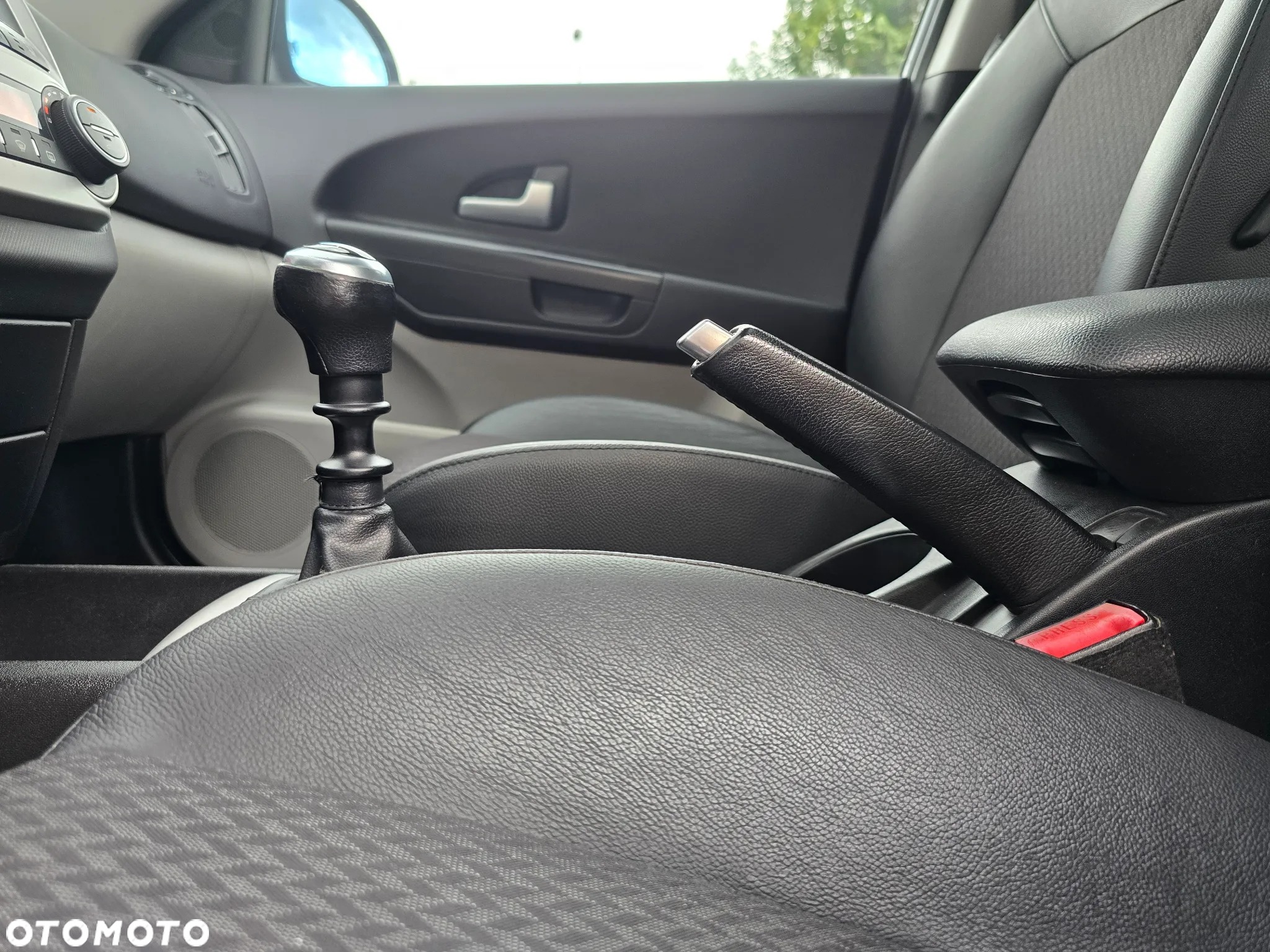 Kia Ceed Cee'd 2.0 Optimum + - 26