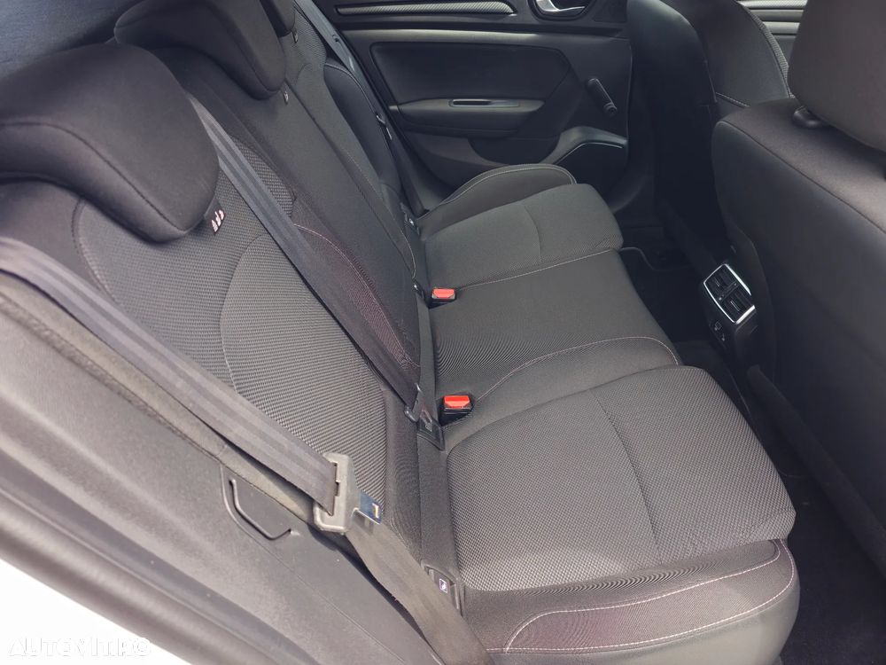Renault Megane BLUE dCi Intens - 14