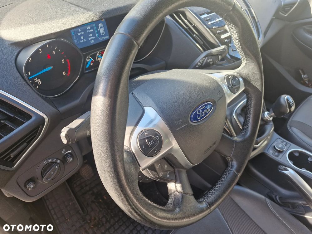 Ford Kuga 2.0 TDCi 4x4 Titanium - 11