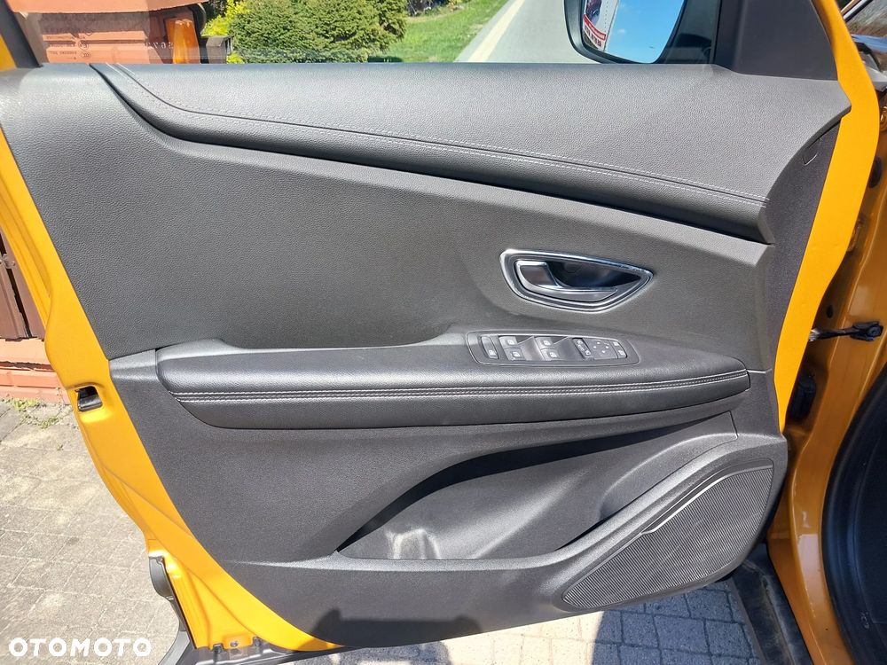 Renault Scenic 1.2 TCe Energy Intens - 11